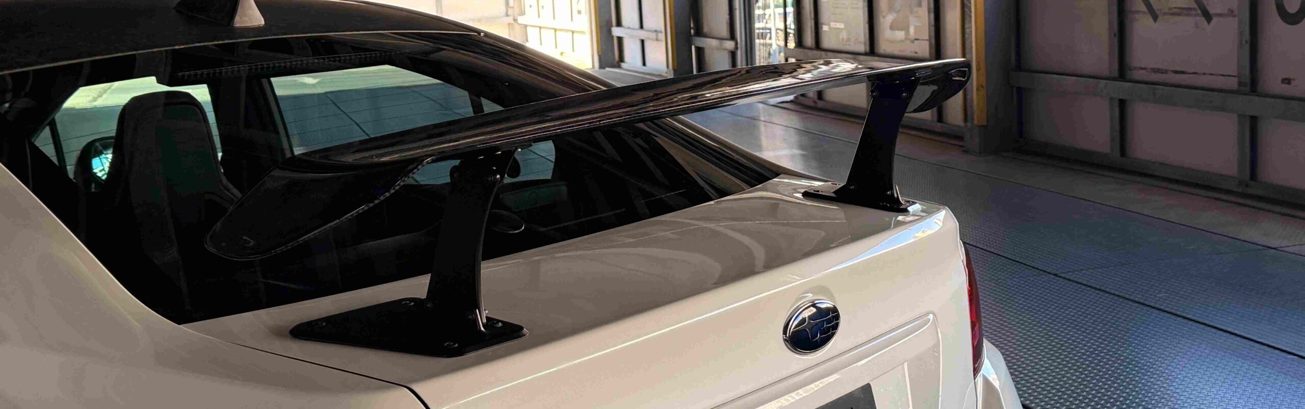 LOWマウントGTウイング