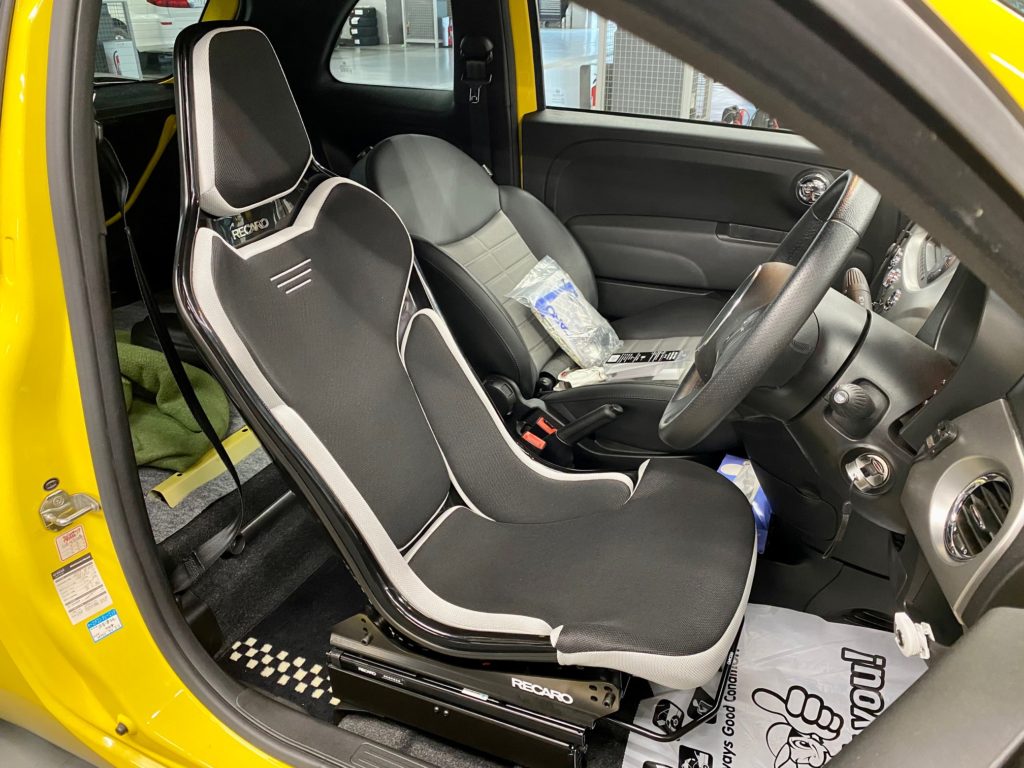 RECARO レカロ 純正ベースフレーム ちぢみ アバルト 595/フィアット 