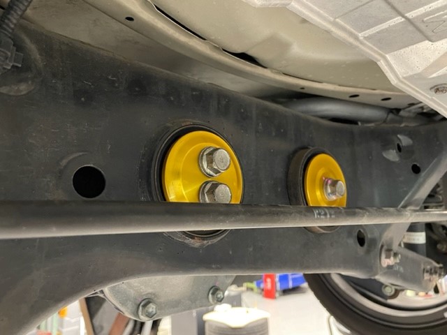 ZN6 86 セミリジッドデフマウントカラー | A PIT AUTOBACS 