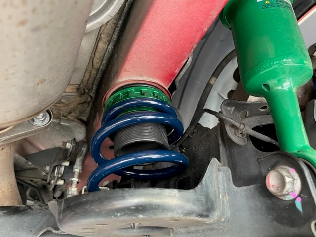 ZC33Sスイフトスポーツ テインにハイパコ | A PIT AUTOBACS