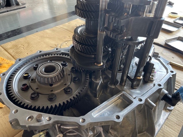 ZC33Sスイフトスポーツ LSD組付け | A PIT AUTOBACS