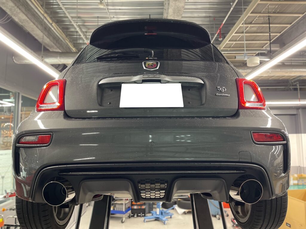 ラヴォーノ リアマフラー コンフォートスポーツ × ABARTH595 | A PIT