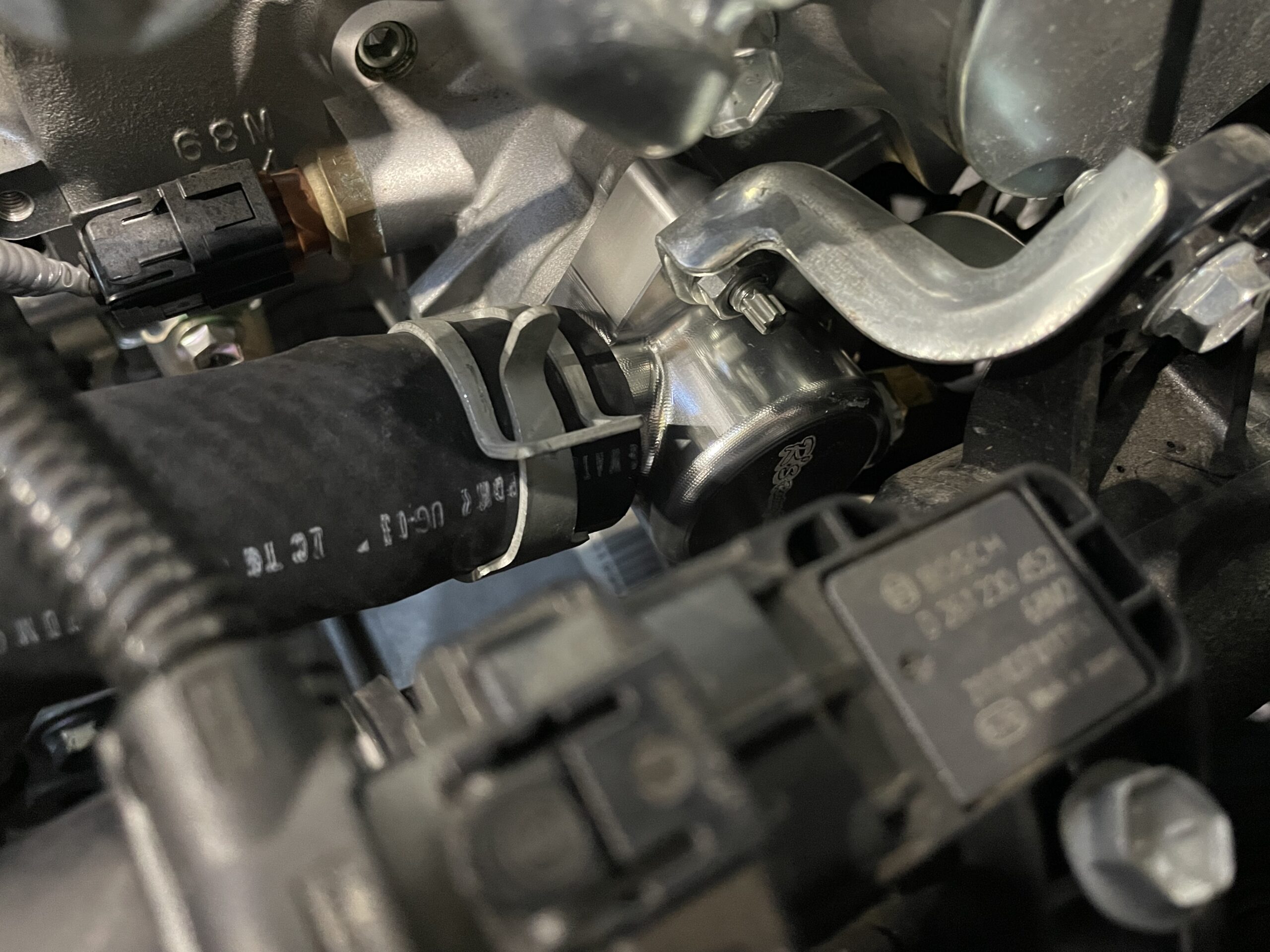 ZC33Sスイフトスポーツ アールズ水温センサーアダプター