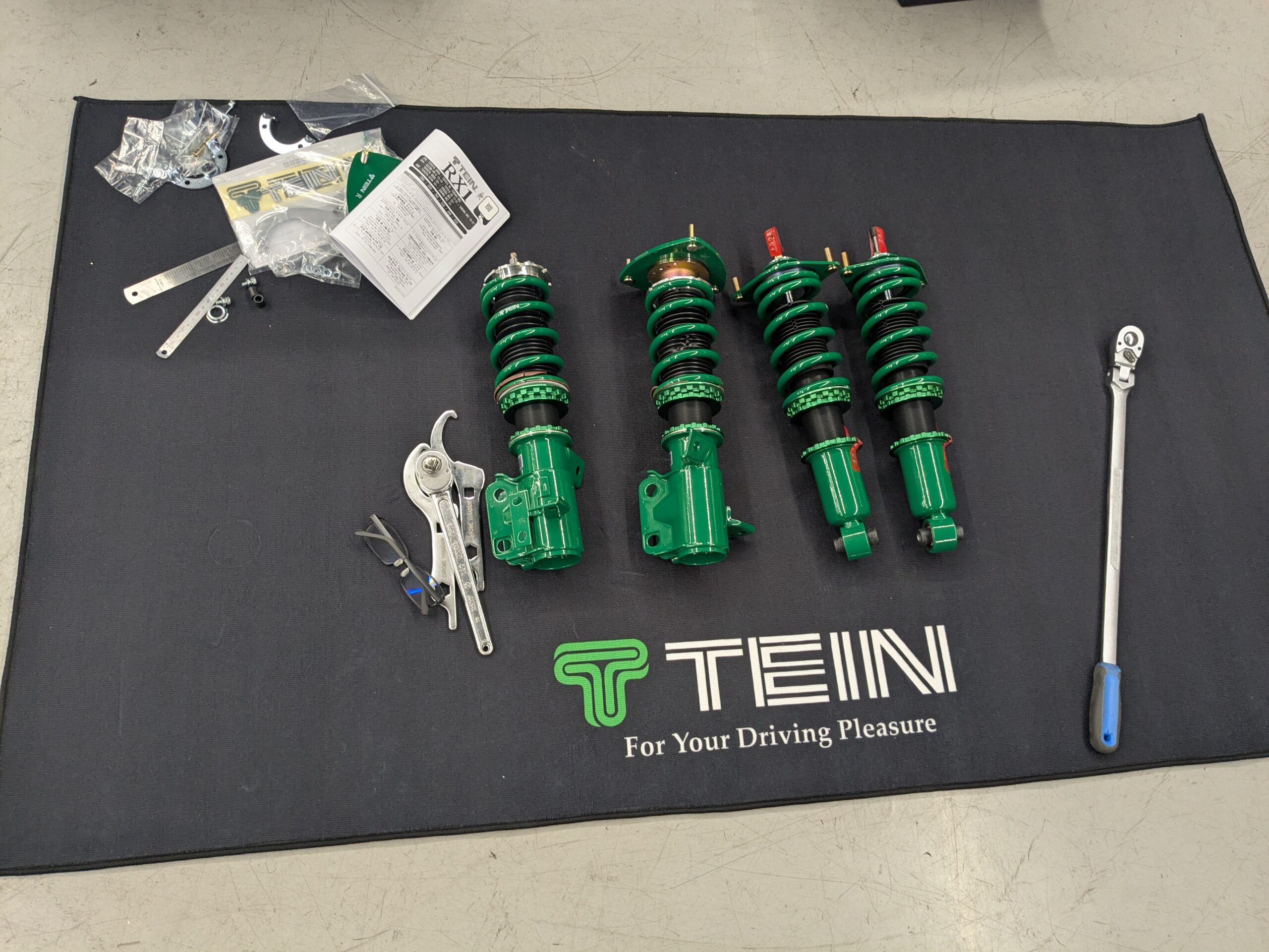 TOYOTA 86 ZN6 × TEIN EDFC5