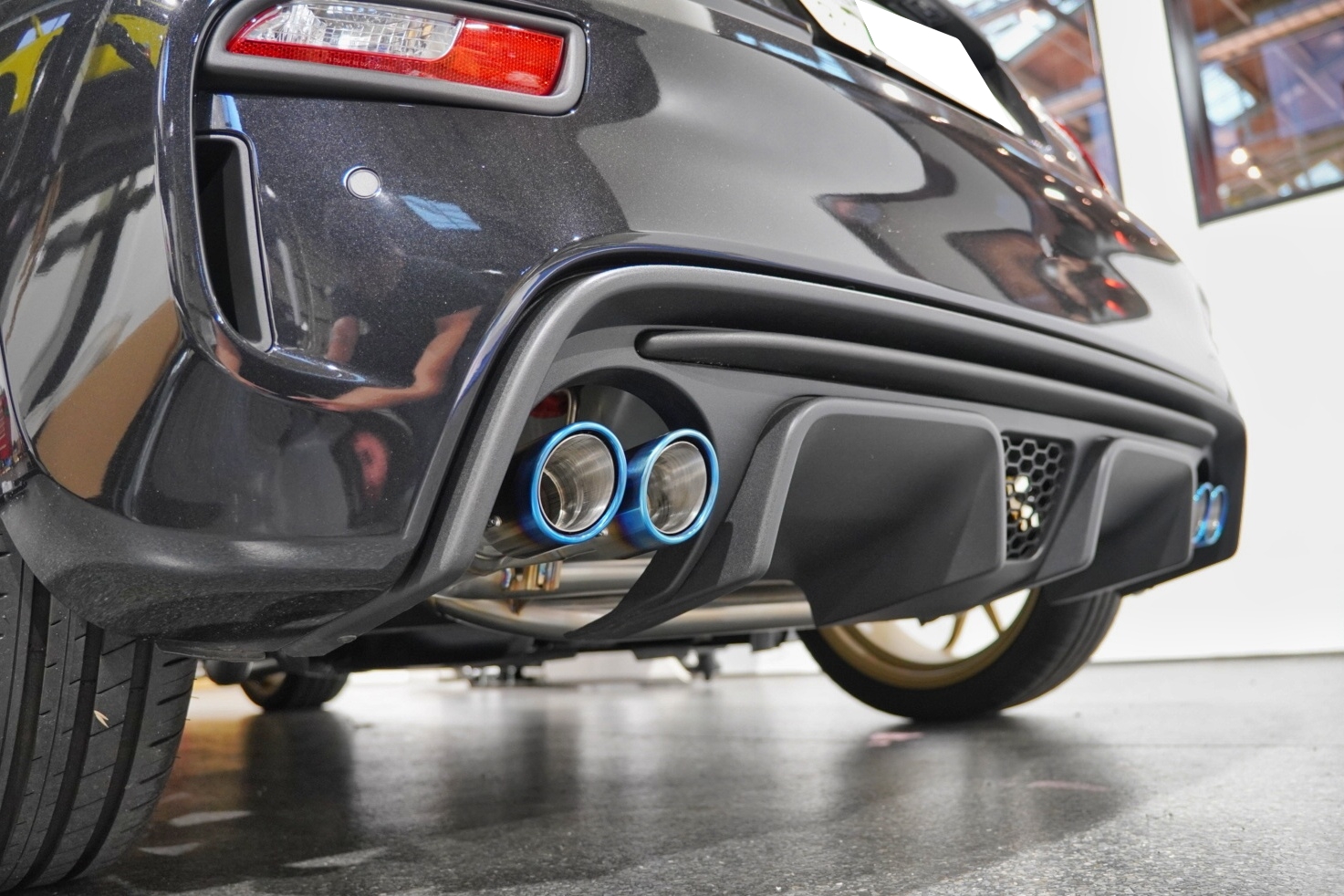 ABARTH695 HKS VIITS EXHAUST EX001 | A PIT AUTOBACS
