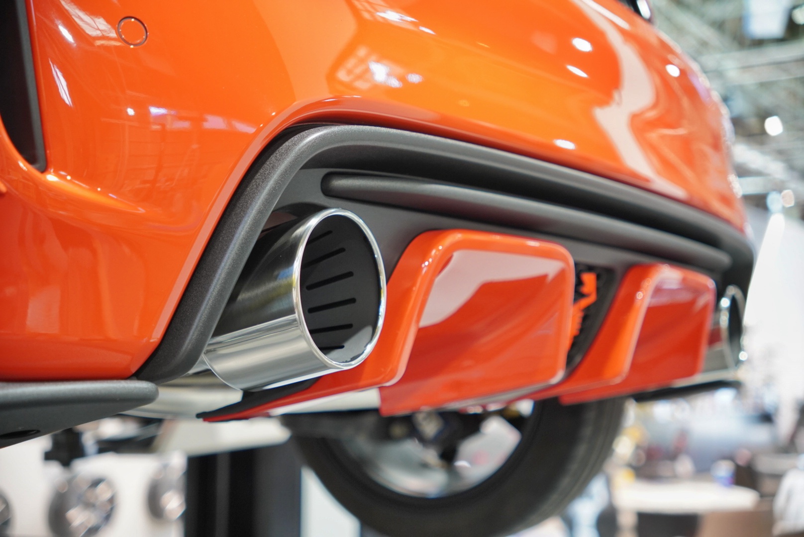 ABARTH695 HKS VIITS EXHAUST EX002