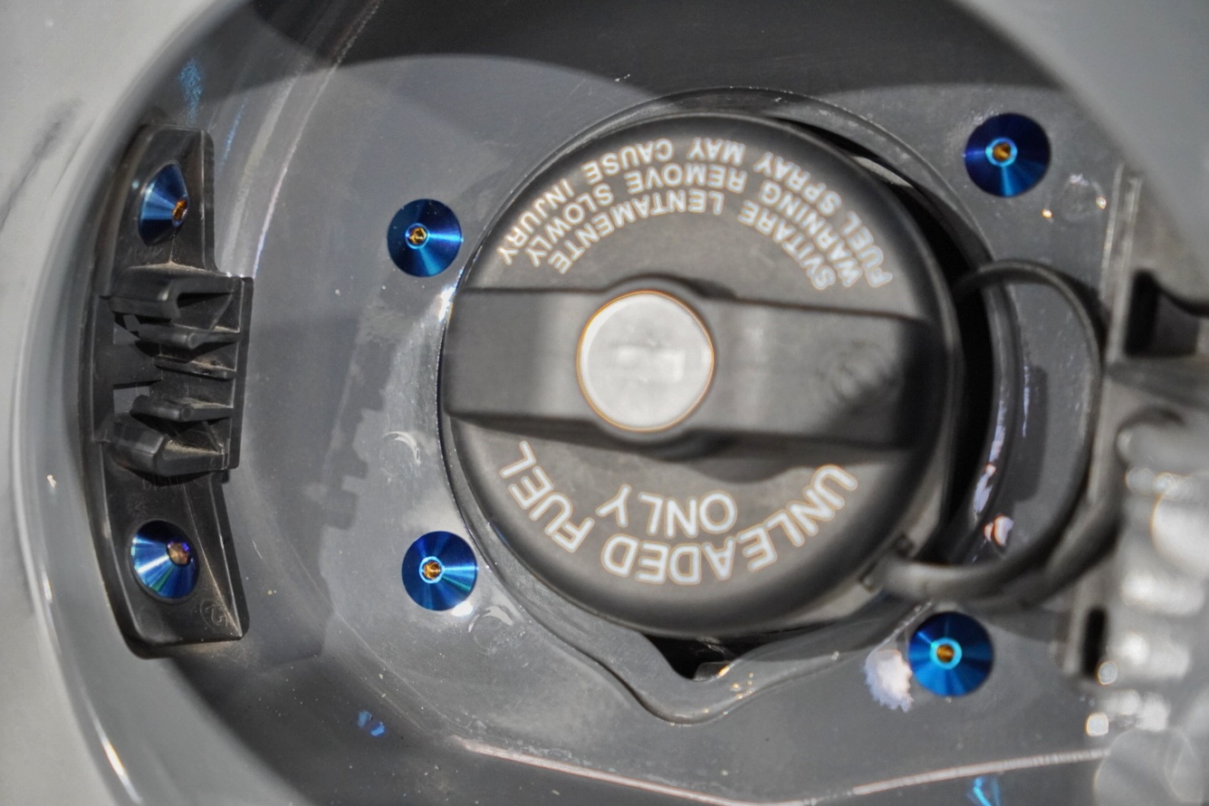 APF595 APITチタンボルトでリフレッシュ