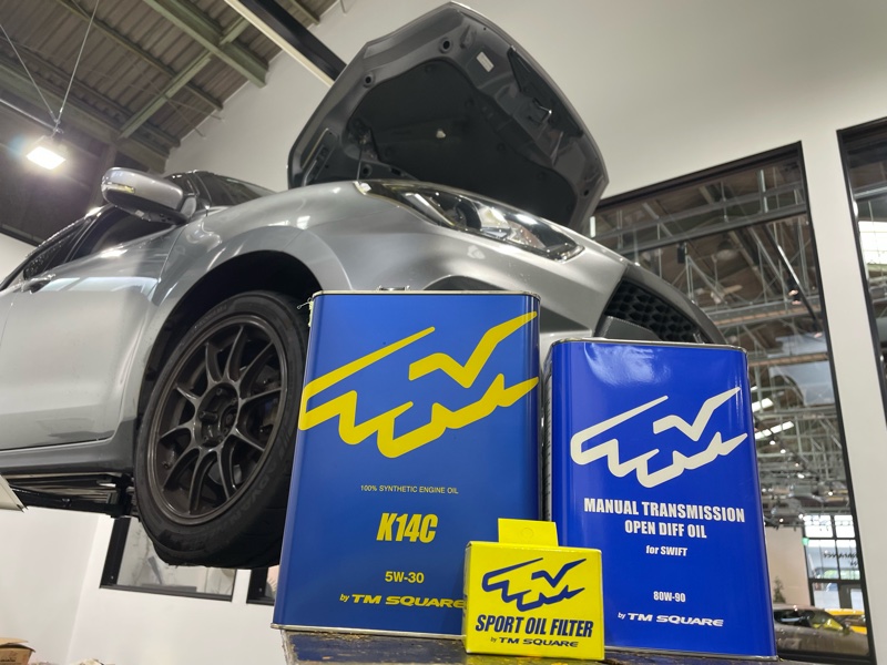 ZC33Sスイフトスポーツ サーキット走行後のオイル交換