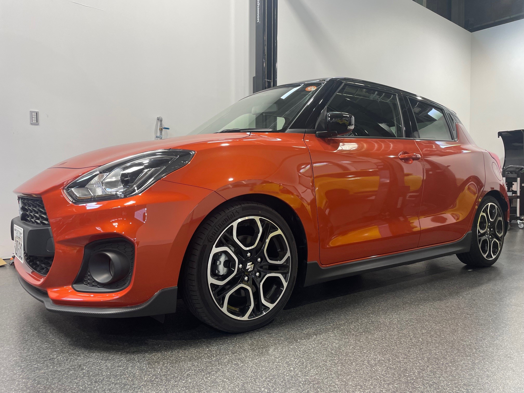 スイフトスポーツZC33S APIT PERFORMANCE EDITION | A PIT AUTOBACS