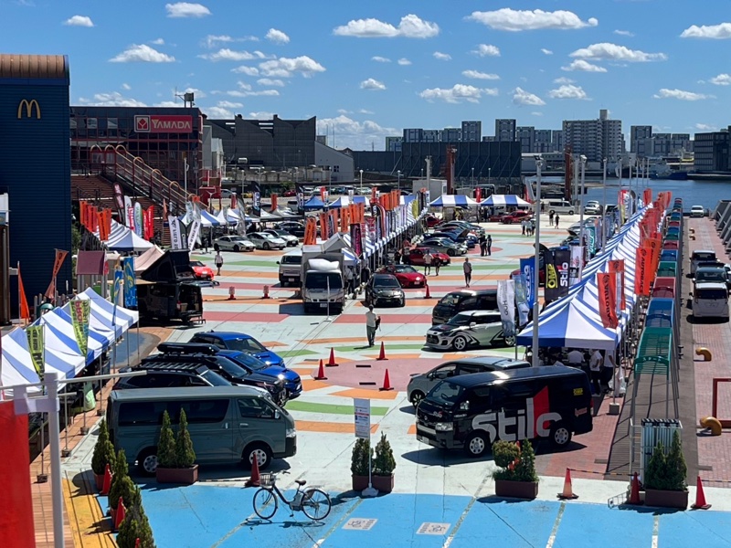 本日も朝からスーパーオートバックスサンシャイン神戸SACに参加しております。