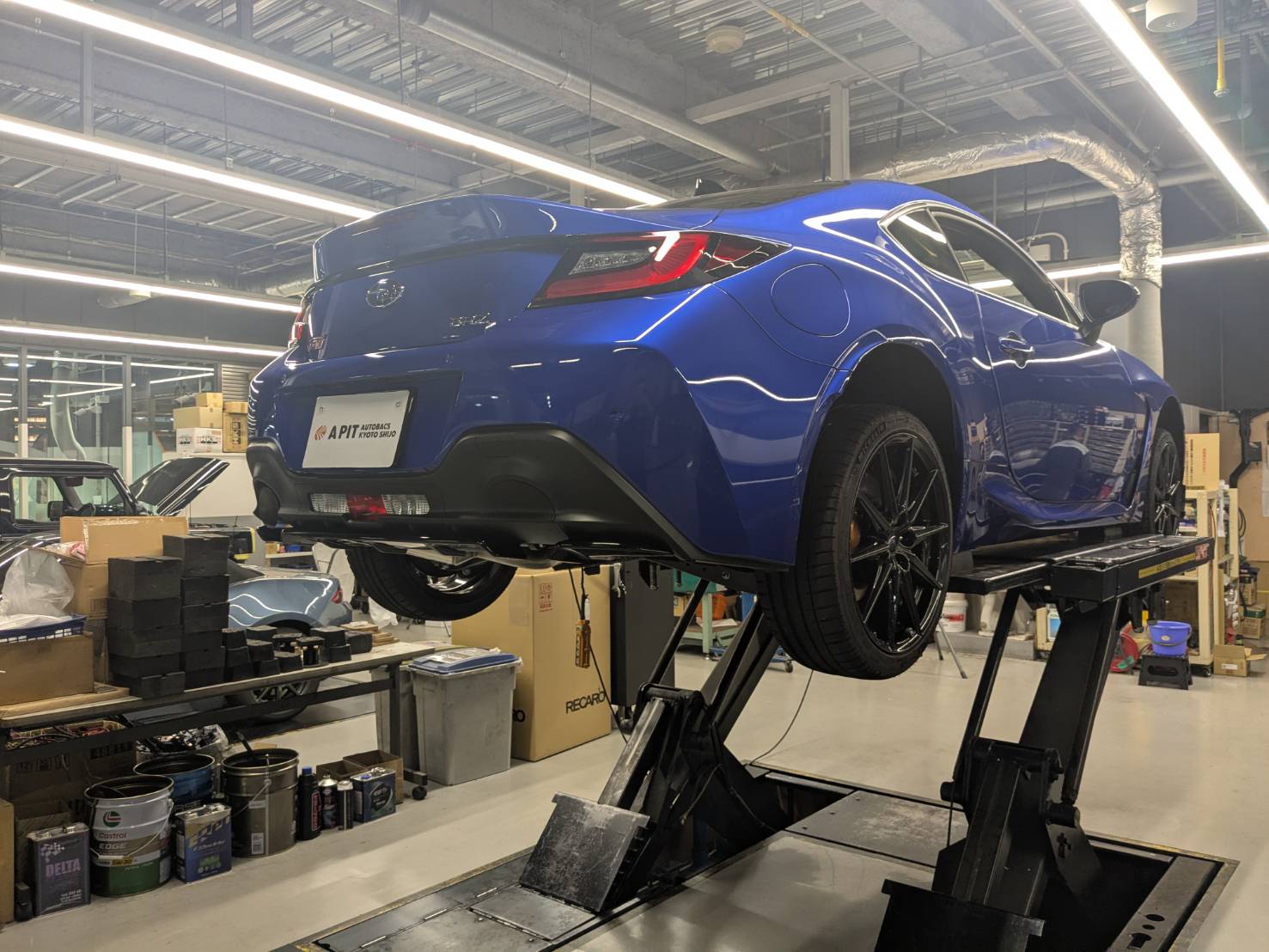 BRZ × FUJITSUBO A-RM with APEXi マフラーガーニッシュ