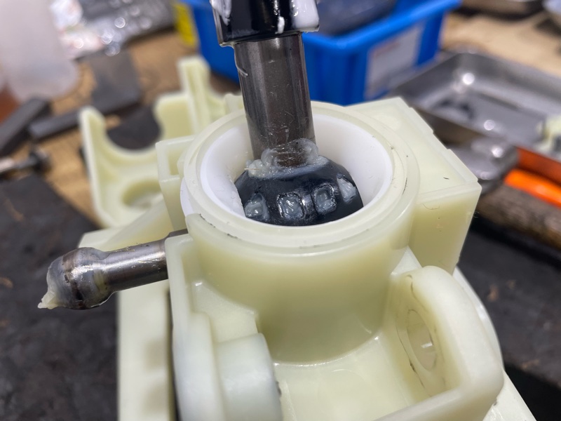 ZC33Sスイフトスポーツ R’sシフトカラー&ブッシュ