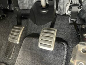 ZC33Sスイフトスポーツ R'sクラッチペダル フットレスト | A PIT AUTOBACS