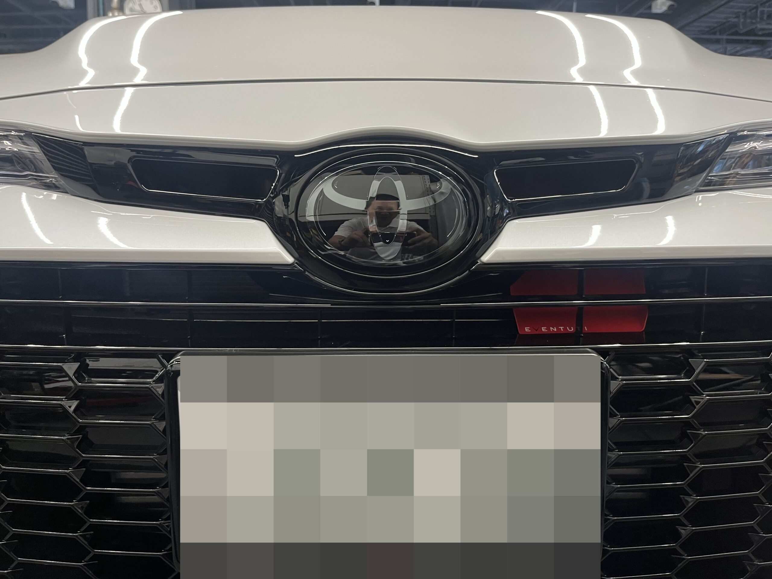 GRカローラ　エンブレム交換