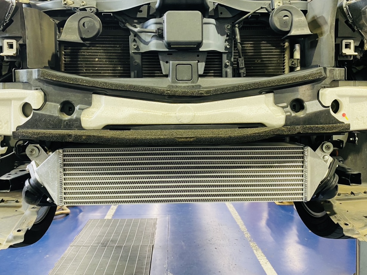 MAZDA CX-8にインタークーラー取り付け