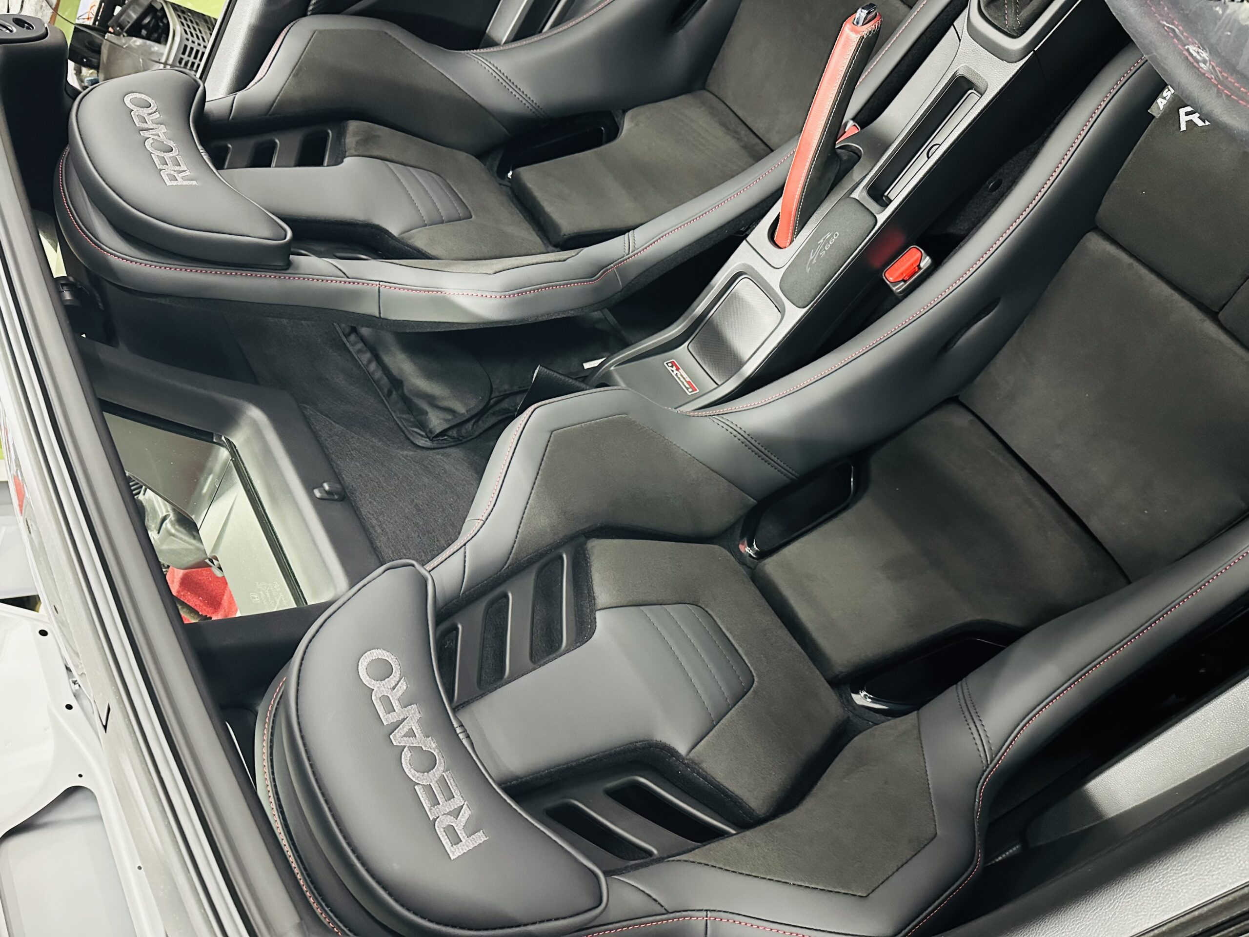 HONDA S660にRECARO取り付け