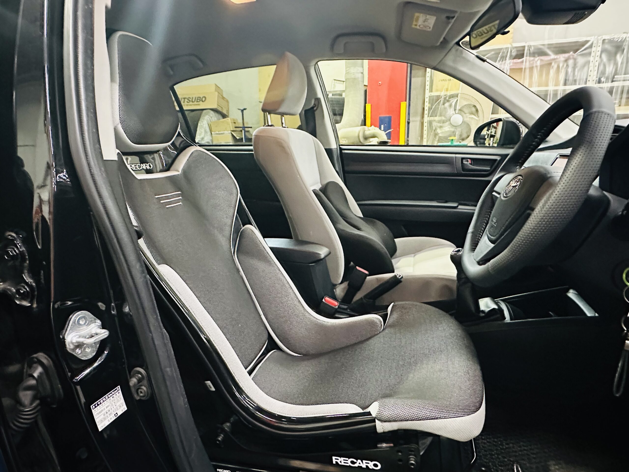 カローラアクシオにRCS取り付け