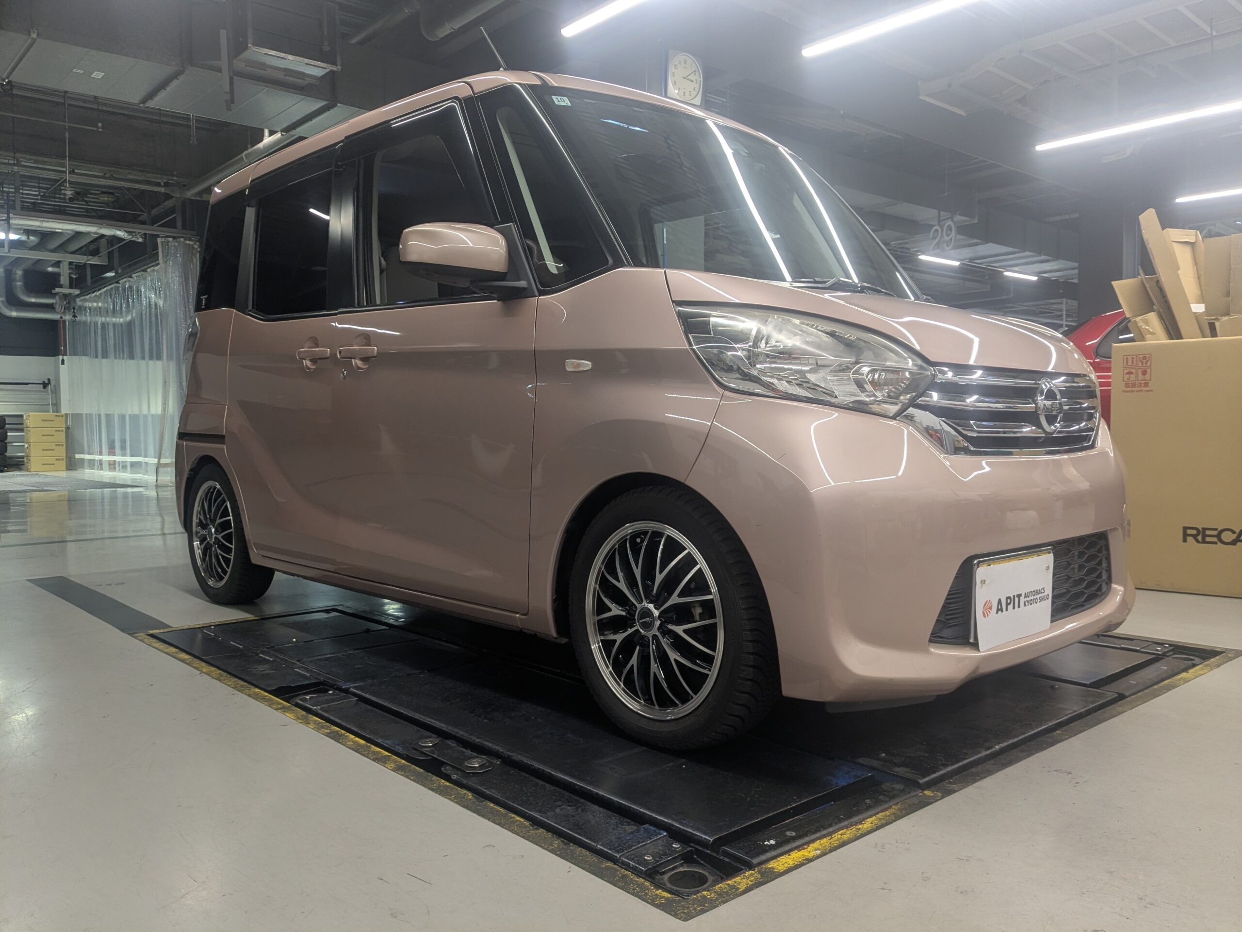 デイズルークス×BLITZ/車高調