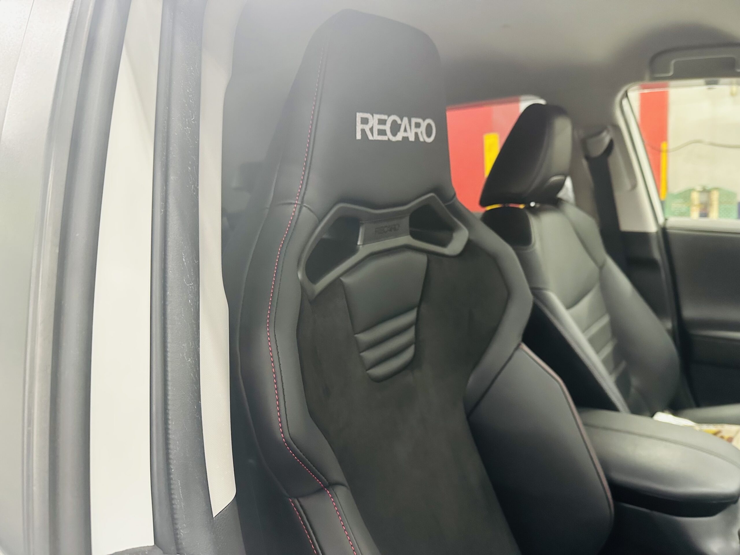 RAV4にRECARO SR-C ASMモデル取り付け