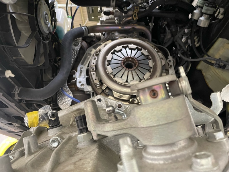 ZC33Sスイフトスポーツ クラッチ交換 | A PIT AUTOBACS