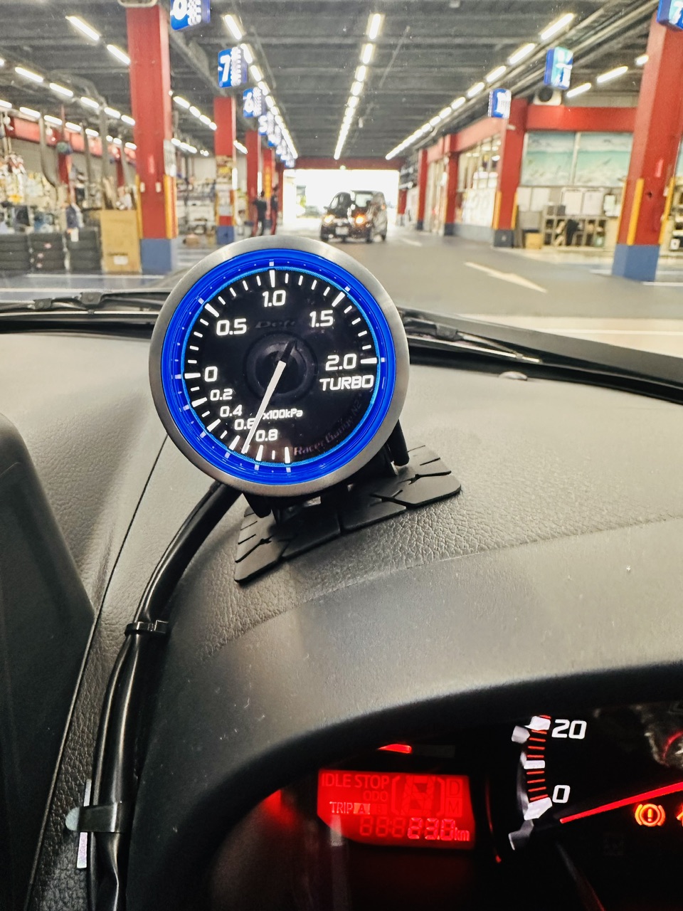 LA400Kコペンに追加メーター取り付け