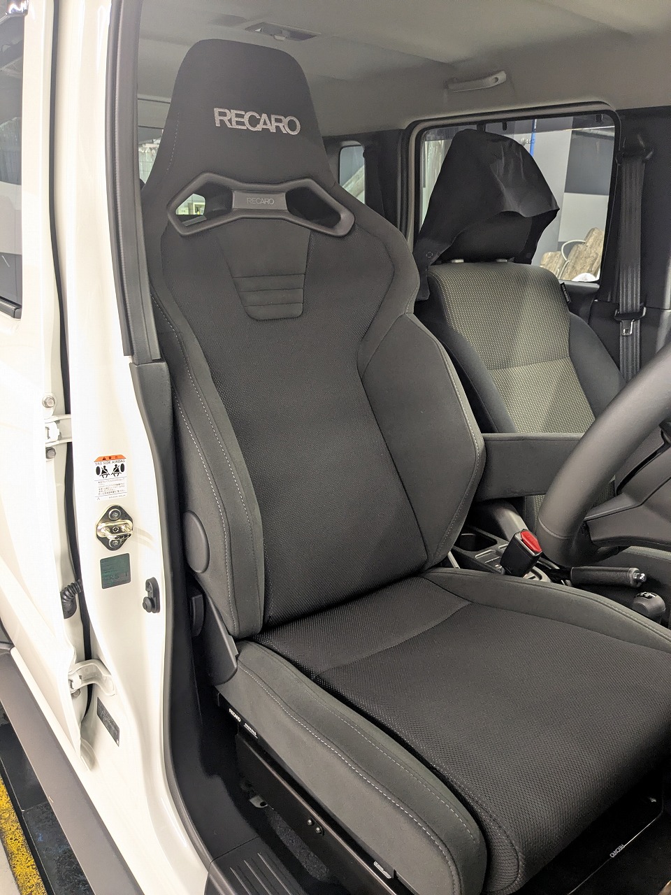 ジムニーシエラ×RECARO/SR-C